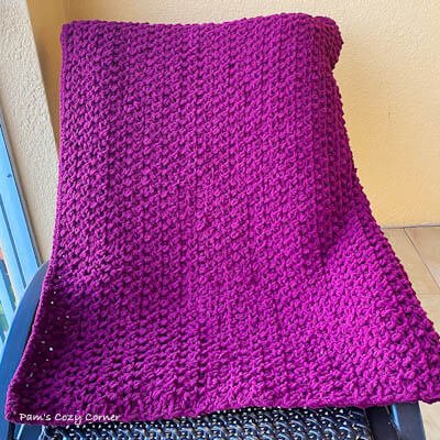 Catherine’s Beginner Chunky Crochet Blanket