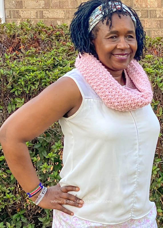 Liddy Crochet Cowl