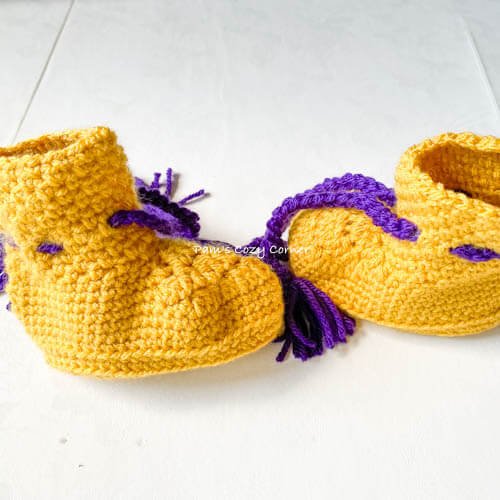 Simple Crochet Baby Booties Pattern