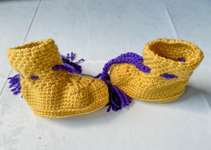 free crochet baby booties pattern