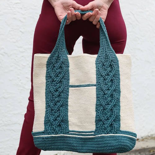 modern crochet cabled bag