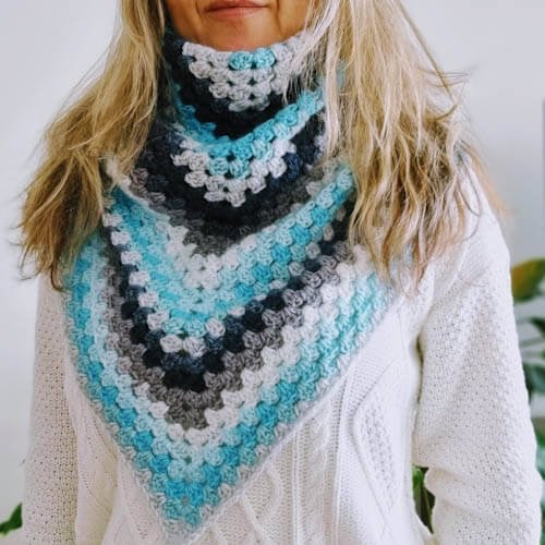 Aquamarine shawl