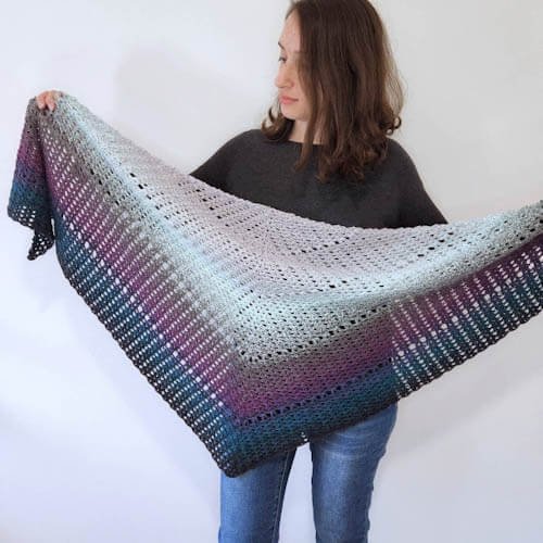 Easycrochettriangle shawl