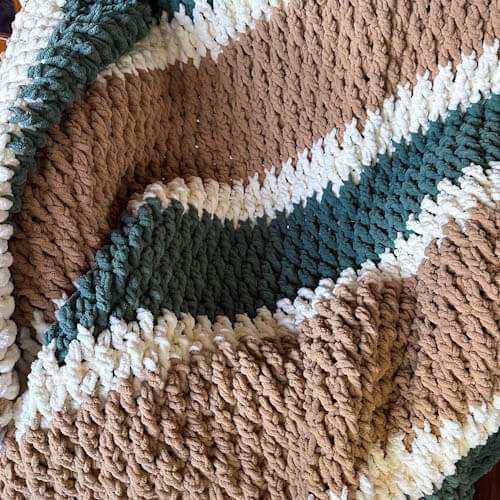 free chunky yarn crochet blanket 1